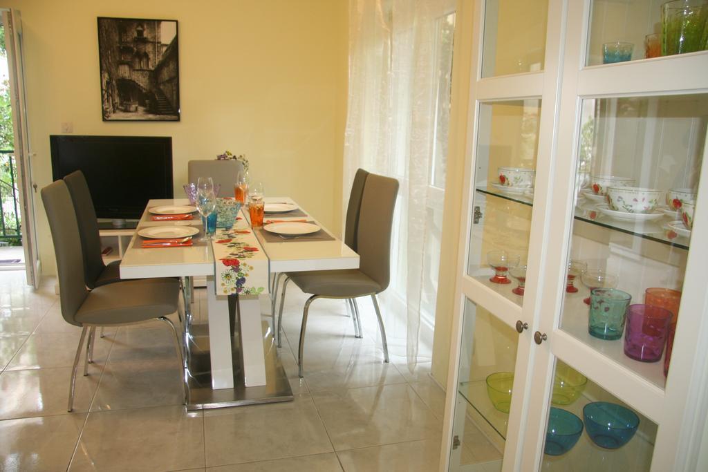 Sabina Apartments โอมิช ห้อง รูปภาพ